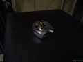 Mit dieser zusätzlichen Adapterplatte für den Ölfilter verbaue ich nun endlich, endlich einen vernünftigen Öltemperaturgeber. Lange Zeit hatte ich einen speziellen Ölmesstab. Beim Einbau der Raid HP Anzeigen aber, hatte ich den Sensor zuerst in der Ablass-Schraube, der aber durch den Fahrtwind quasi immer kalt war, und danach ne ganze Weile gar keinen Sensor.
